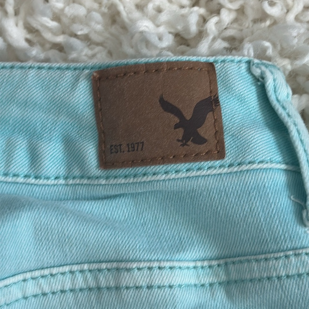 Distressed Jeans - Picture 5 of 5